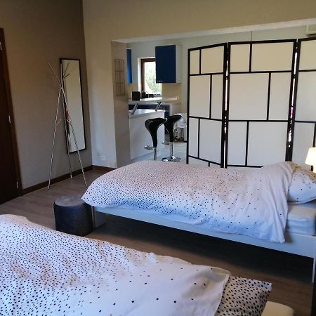 Studio 2 Pers. Tourisme Et Business Apartment Namur Exterior photo