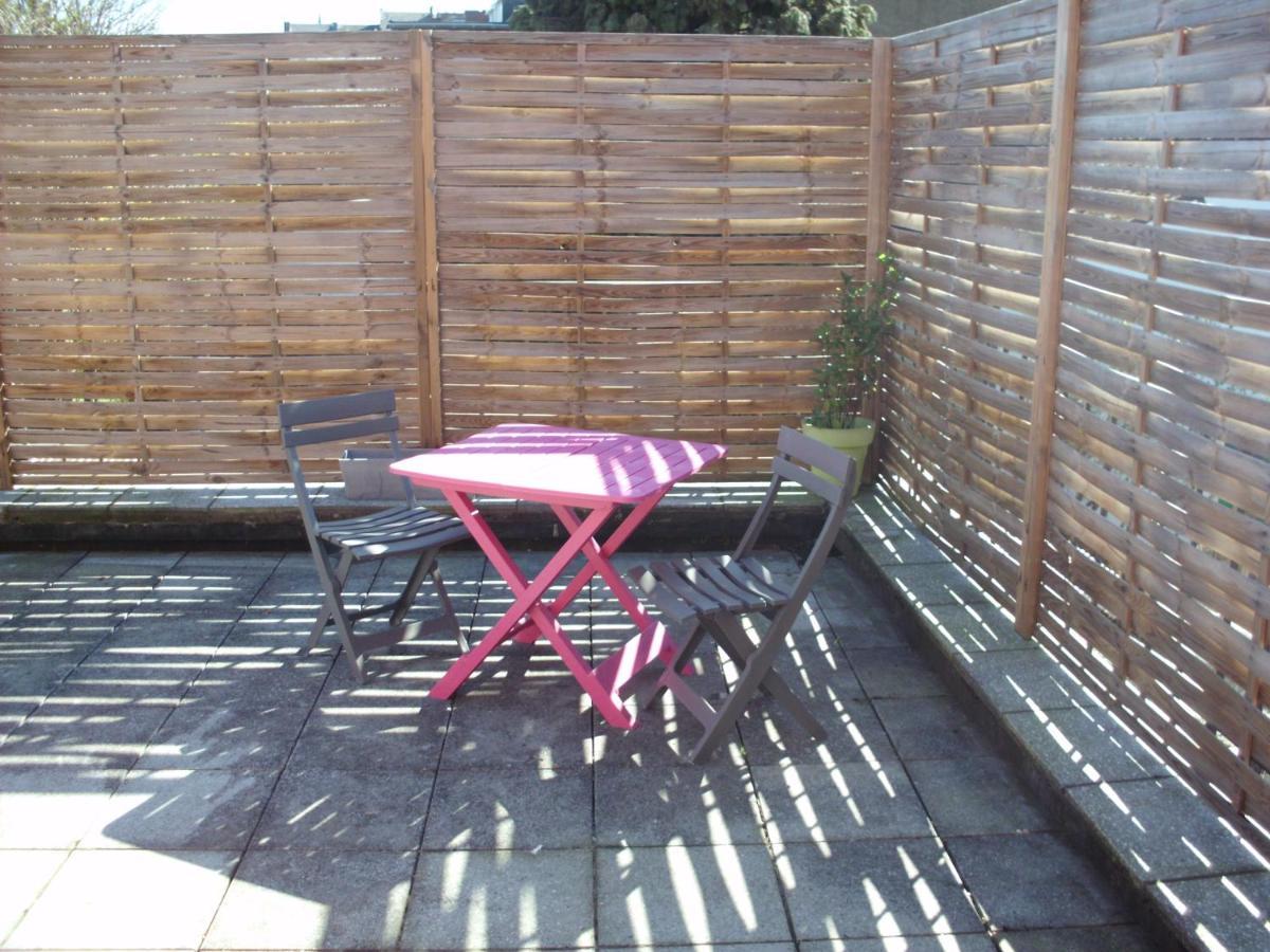 Studio 2 Pers. Tourisme Et Business Apartment Namur Exterior photo