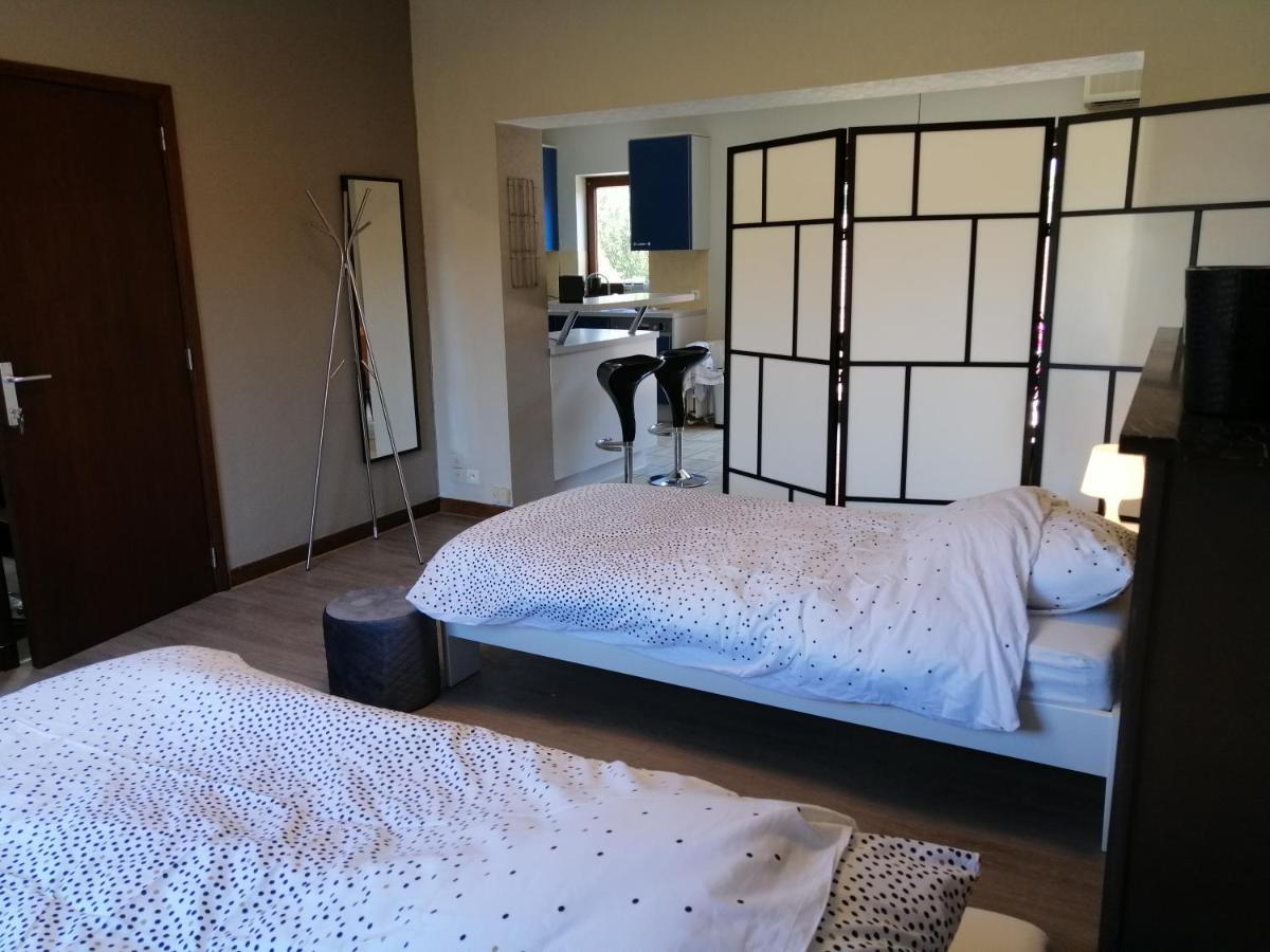 Studio 2 Pers. Tourisme Et Business Apartment Namur Exterior photo